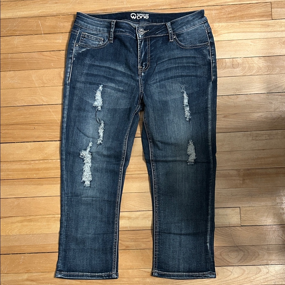 Warehouse One Distressed Capris Jeans